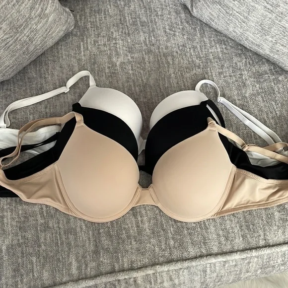 Victoria's Secret Intimates Sleepwear Vs Wear Everywhere